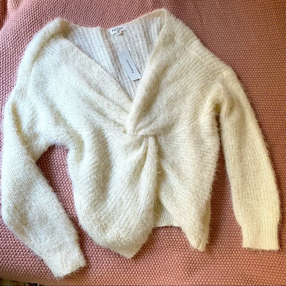NWT Twist Reversible Sweater - Picture 5 of 6